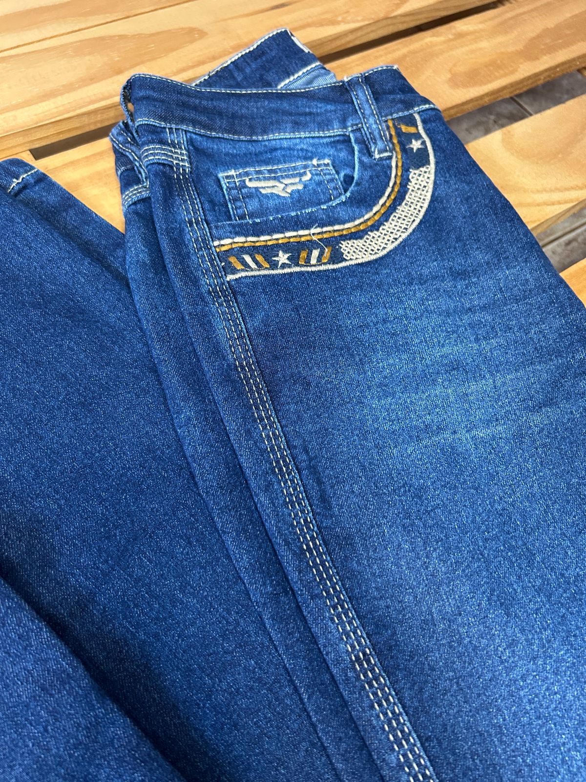 CALÇA FEMININA BORDADA - Imagem 4