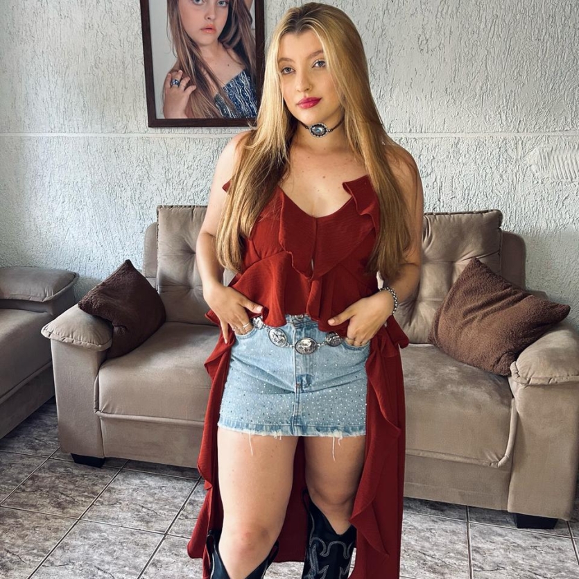 BATA COM BABADOS LONGA BOHO CHIC