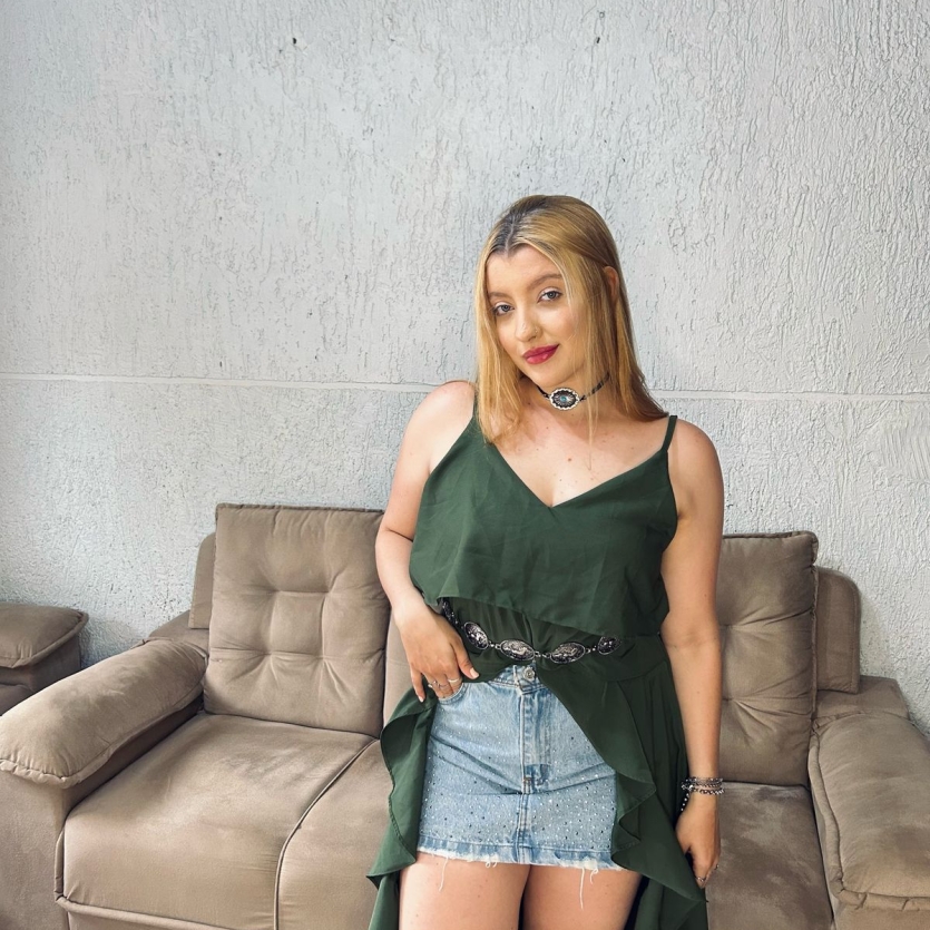 BATA COM BABADOS LONGA BOHO CHIC