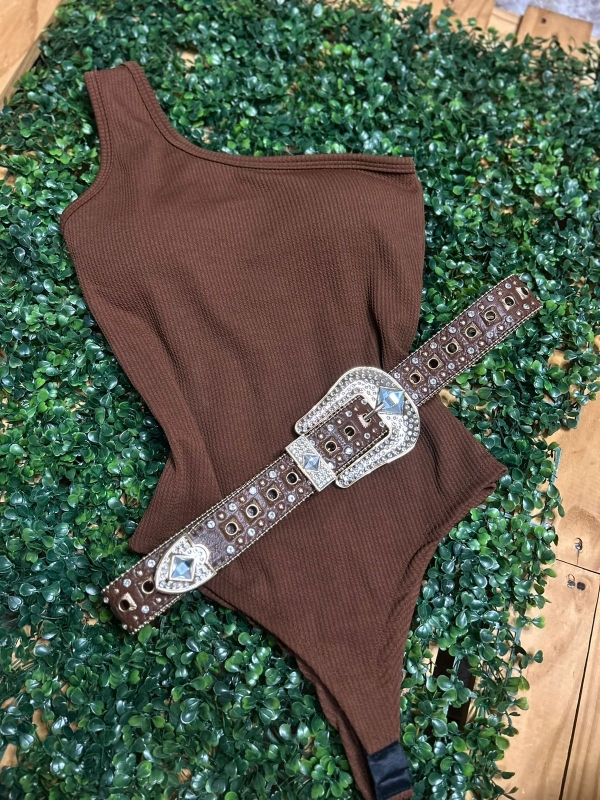 BODY FEMININO CANELADO NULA MANGA