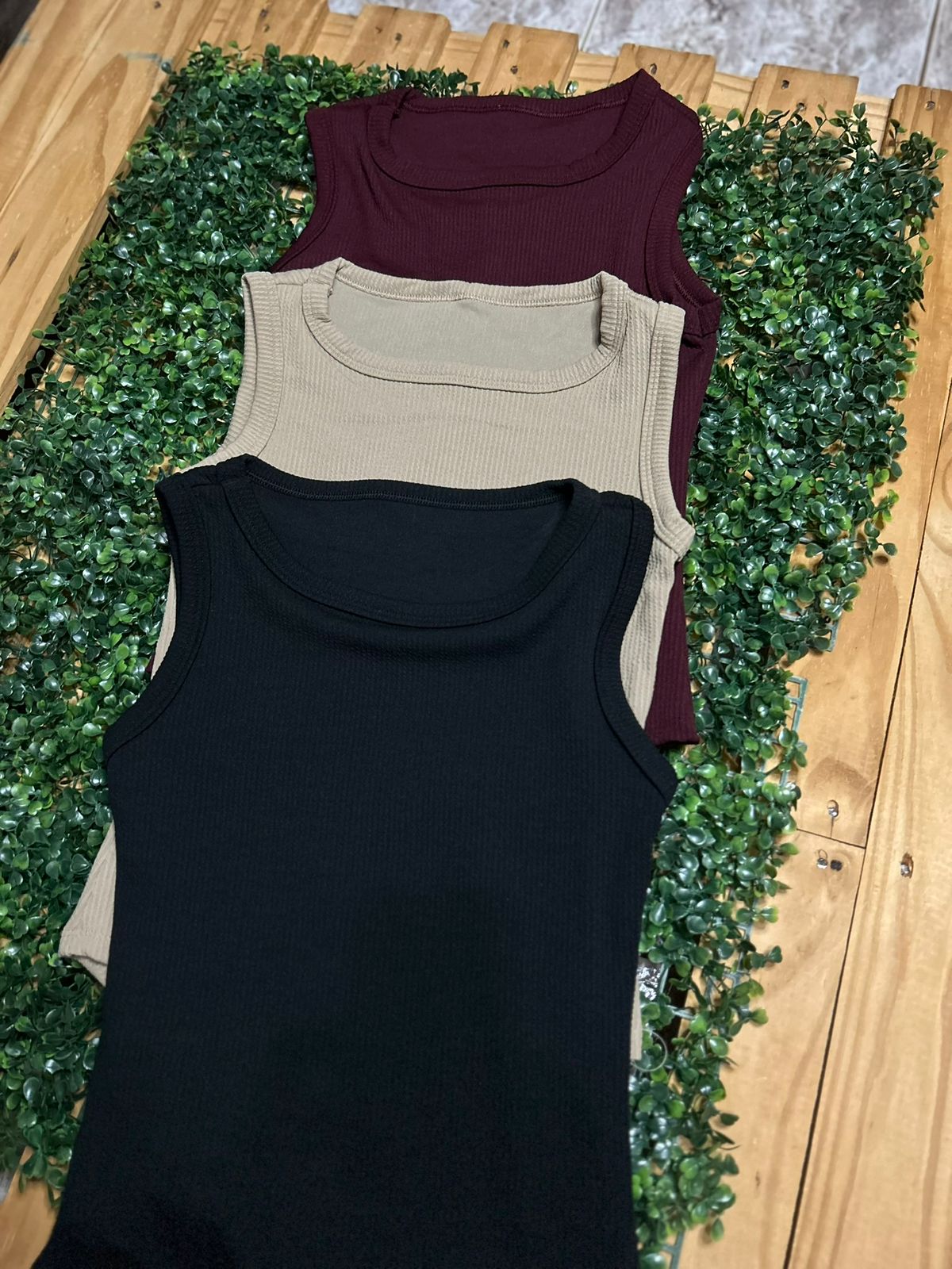 BODY FEMININO CANELADO