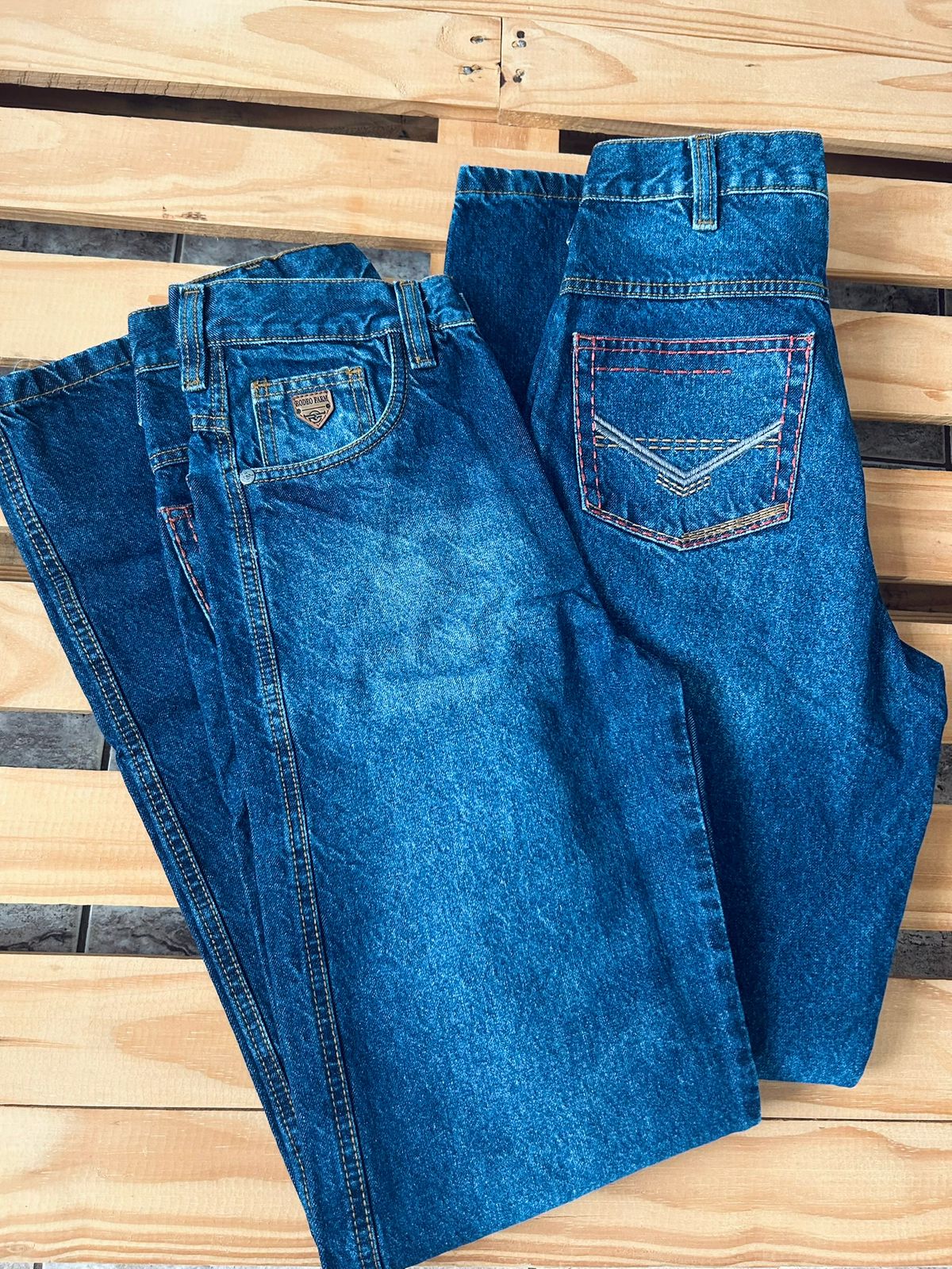 CALÇA MASCULINA BORDADA