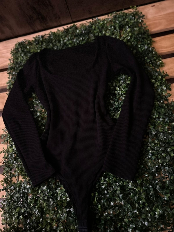 BODY MANGA LONGA