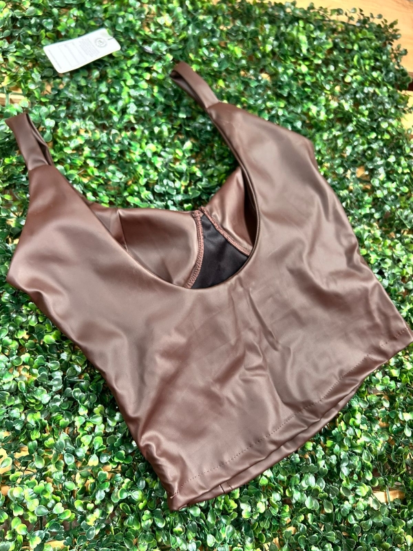 CROPPED FEMININO EM COURINO COM BOJO E ZÍPER LATERAL - Imagem 3
